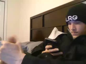 latina cam man tootall803 image #3980182