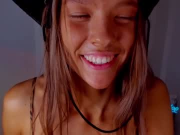 latina cam girl _demi_dee_ image #1540709