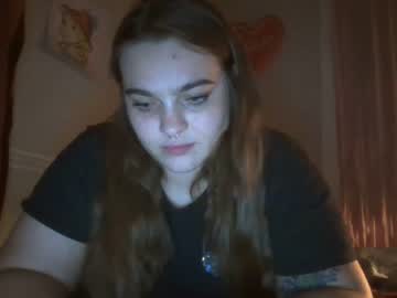 latina cam girl xlynn_ image #3469347