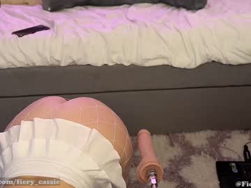 latina cam girl fiery_redhead image #603639