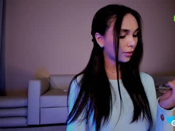 latina cam girl hollyextra image #2665043