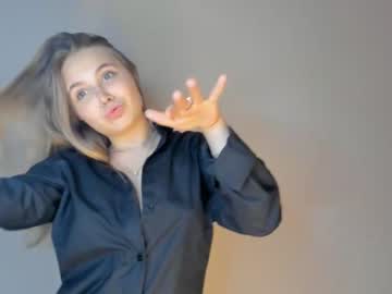 latina cam girl pewdieevaa image #3434612