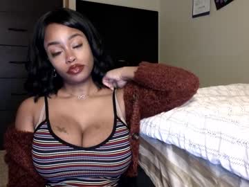 latina cam girl napudi1 image #3707559