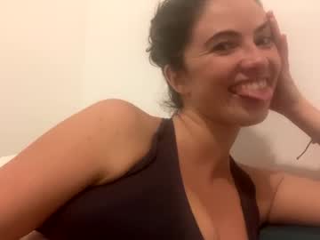 latina cam girl pinkbarbiedxll image #4494338
