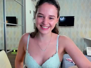 latina cam girl demurelixir image #1434941