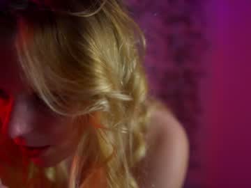 latina cam girl crimsonxrapture image #225103