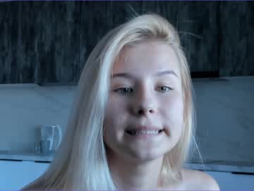 latina cam girl juliaberrin image #1529403
