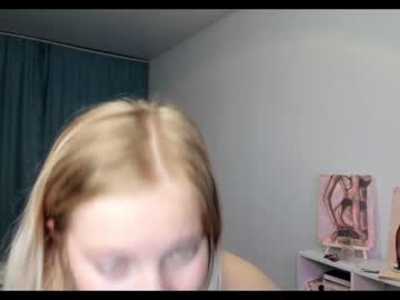 latina cam couple e__lisa image #3591081