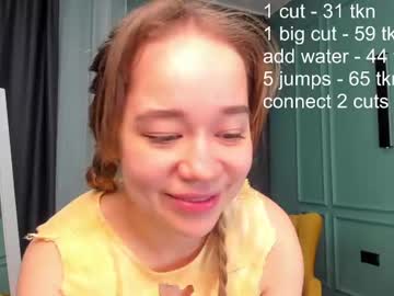 latina cam girl kristycoy image #2514937