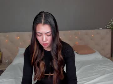 latina cam girl amely_moore image #2792472
