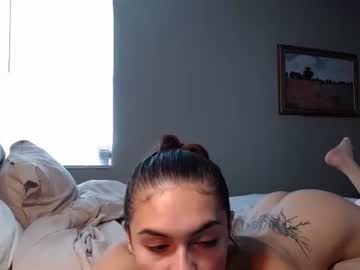 latina cam girl willowonapillow image #4725328