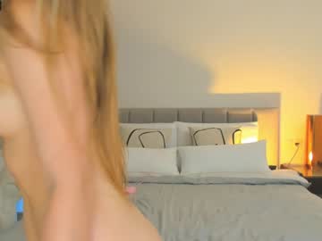 latina cam girl ella_twinkle image #3261222