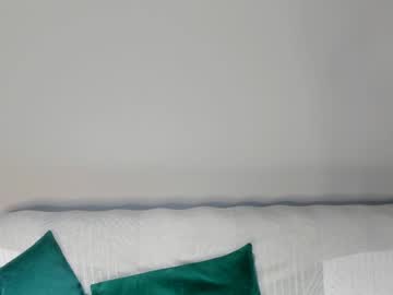 latina cam girl aria_diaz image #2918183