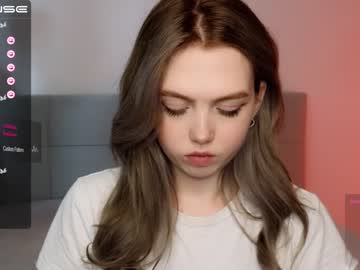 latina cam girl small_blondee image #3006853