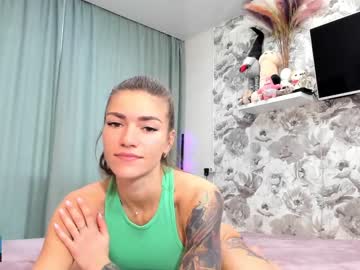 latina cam girl joconda image #1980796