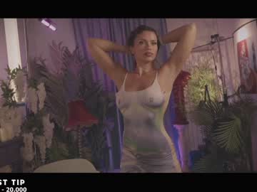 latina cam girl rougeoud image #3511155