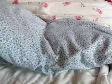 latina cam man kaonashi69 image #2074525