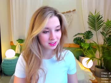 latina cam girl milablush image #2192992