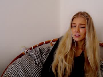 latina cam girl pervyblonde image #1169448