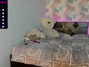 latina cam girl tits_your_dreams image #925760
