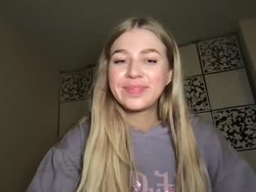 latina cam girl blayzeenvy image #2782297