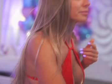 latina cam girl eva_fashionista image #3396916