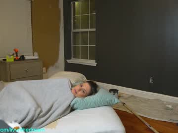 latina cam girl livanddrew image #1116430