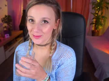 latina cam girl juicyandthepussyblvd image #1937913