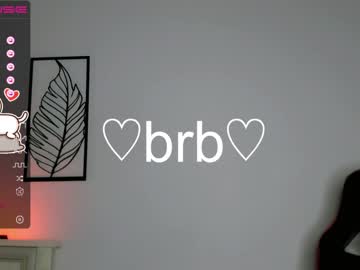 latina cam girl small_blondee image #2471213