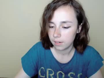 latina cam girl veryveryvery_shy image #1351291
