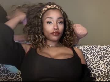 latina cam girl napudi1 image #3001040