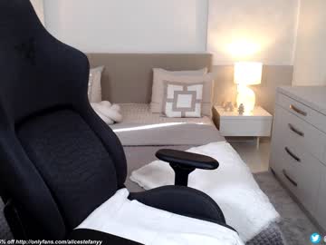 latina cam girl smileyouarehere image #2555077