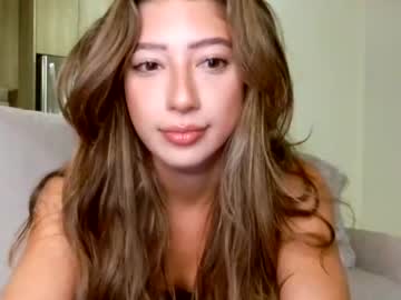 latina cam girl annaparka image #4627100