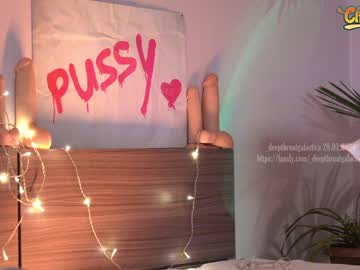 latina cam girl _deepthroatgalactica image #4142019