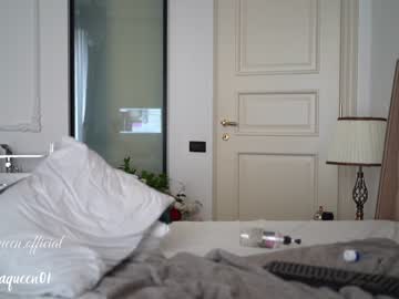 latina cam girl layanaqueen image #3178663