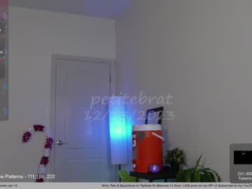 latina cam girl petitebrat image #3921652