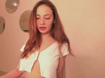 latina cam girl strawberry_donut image #607577