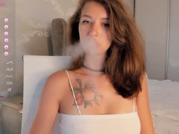 latina cam girl oliangeel image #3495230