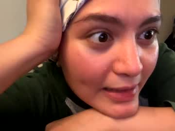 latina cam girl 2smallhands image #4016828