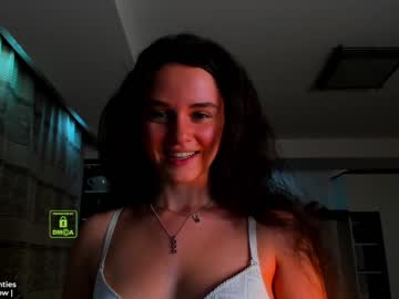 latina cam girl demurelixir image #4582226