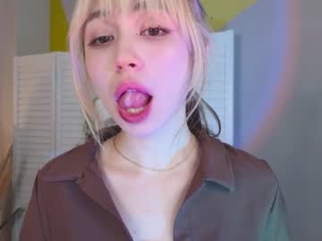 latina cam girl y_u_m_i_k_a image #2701403