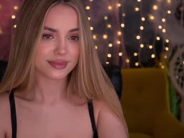 latina cam couple kira0541 image #2260492