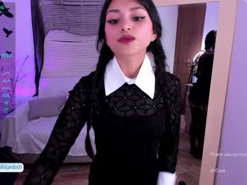 latina cam girl sweet_littleee image #3713984