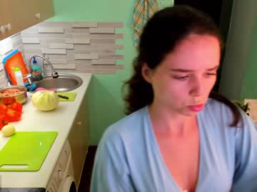 latina cam girl demurelixir image #1844734