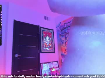 latina cam girl ashleyblayde image #259343