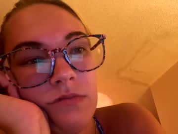 latina cam girl mariah95 image #3892