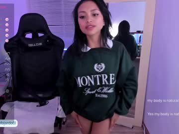 latina cam girl sweet_littleee image #4106888