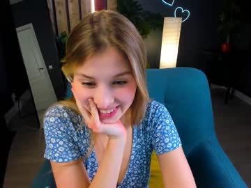 latina cam girl milablush image #2893358