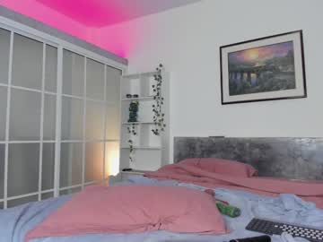 latina cam girl l0ve_sh0w image #3835333