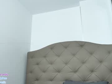 latina cam girl bunnyblondy image #3624199